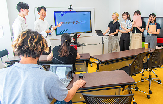 専修大学と連携した教育プログラム実施の画像